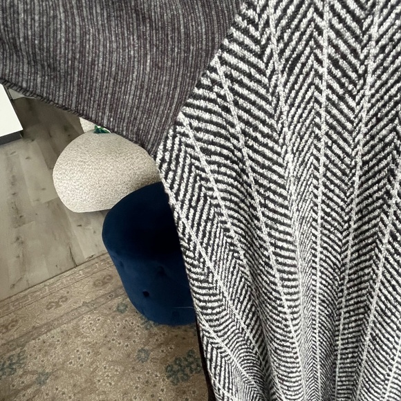 Grey dress with plaid and animal print 12-14 - Picture 3 of 16